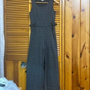 Max studio Beautiful combo no sleeves round neck wide leg